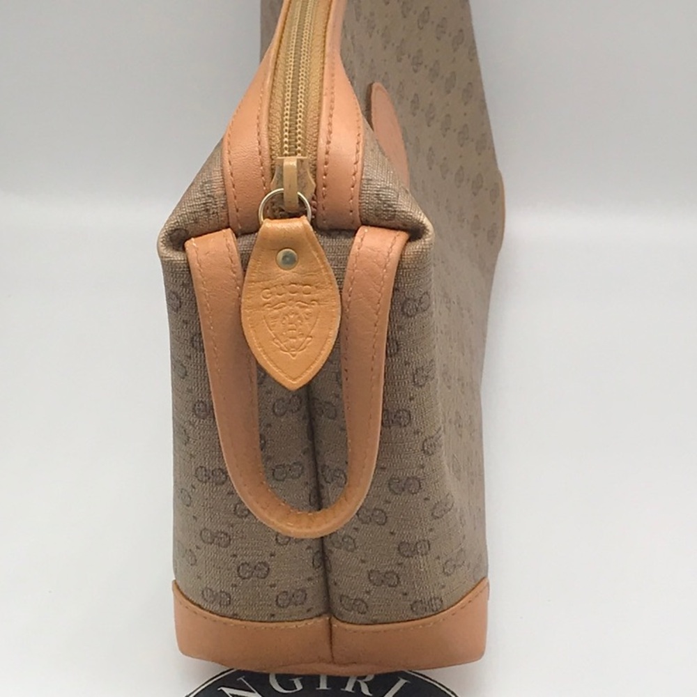Gucci Brown Leather GG Unisex Toiletry Bag - Picture 5 of 16